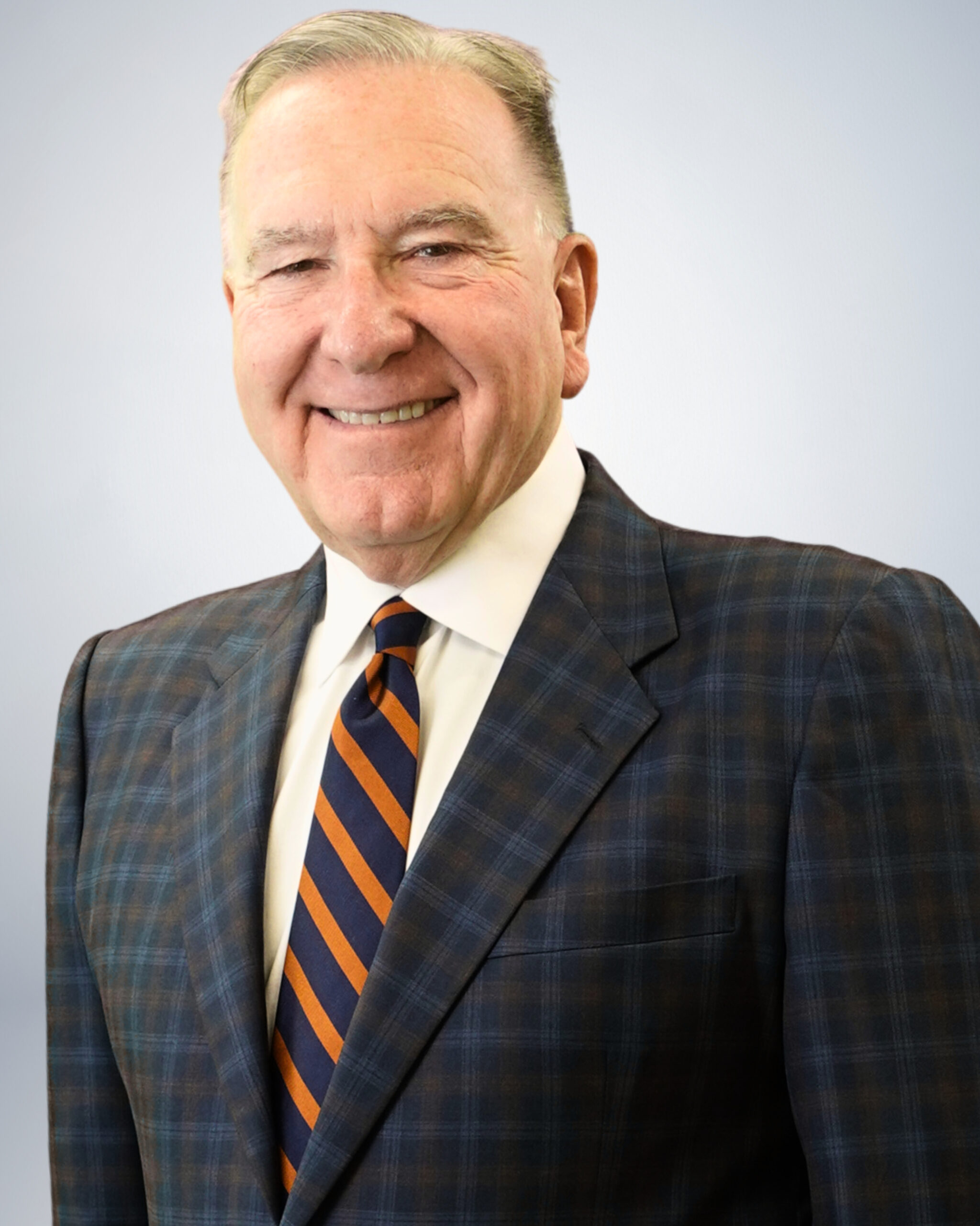 Galesburg dealer earns national recognition for leadership, community service