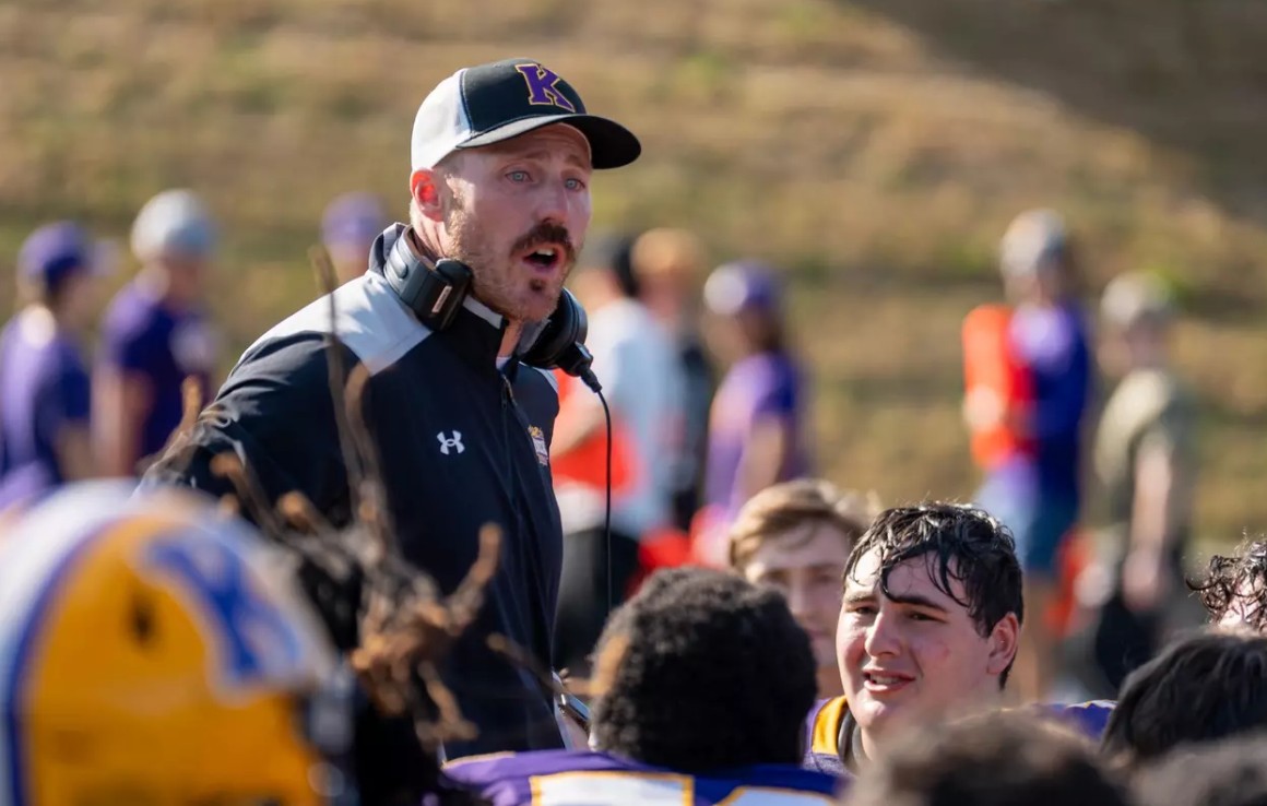 Willits steps down as Knox football coach