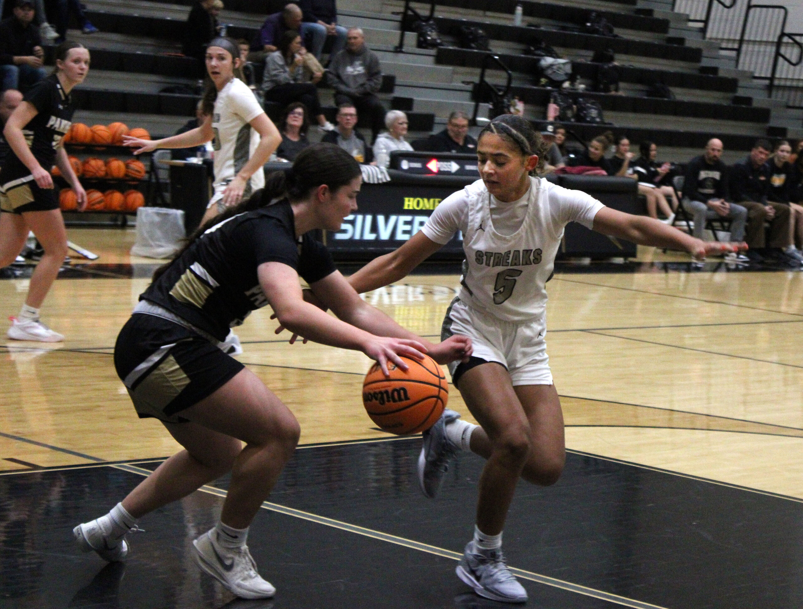 Sports roundup,  Dec. 5