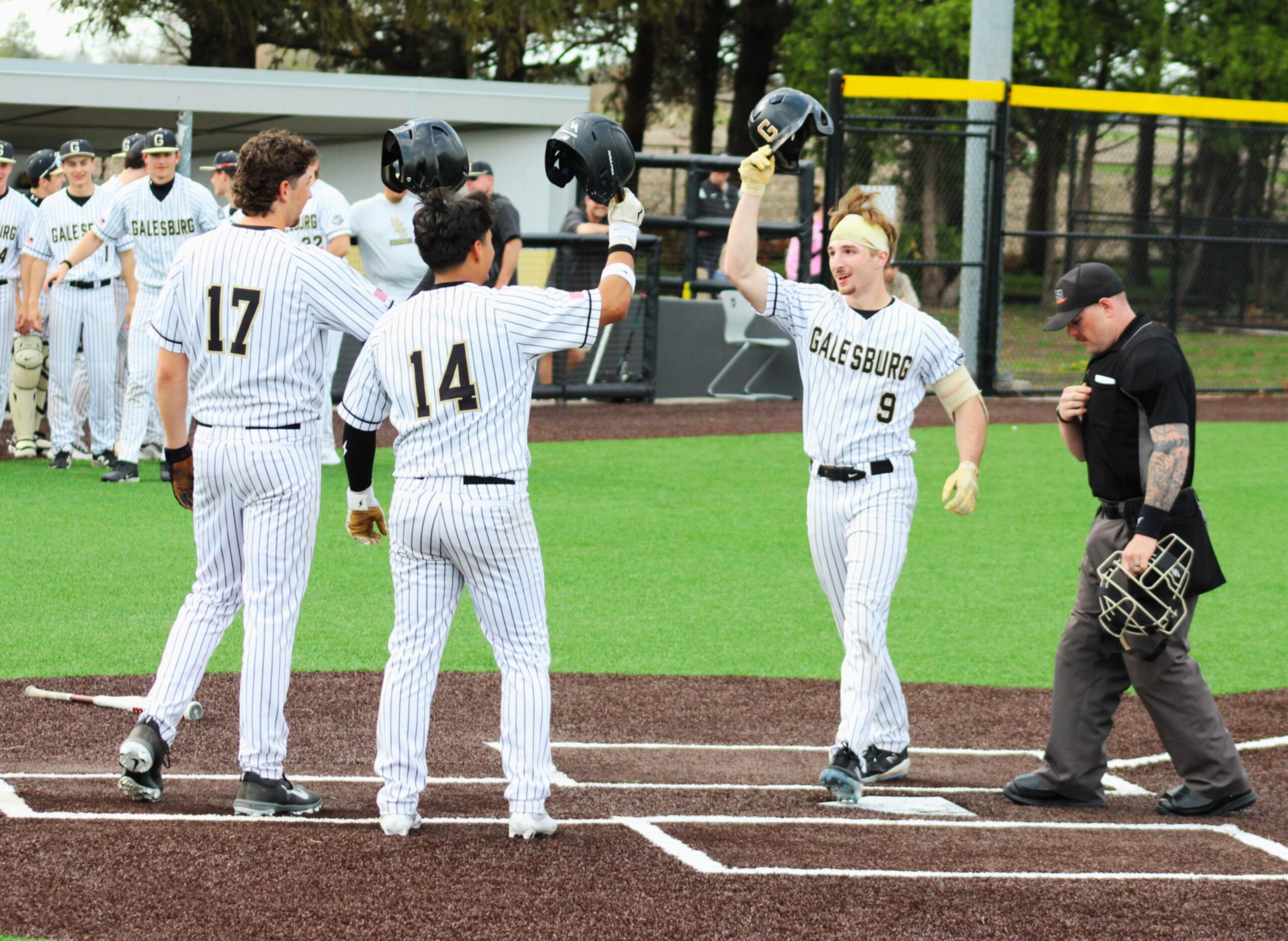 Galesburg baseball powers past Alleman with four homers; Sandburg, Knox teams fall — Sports roundup, April 16