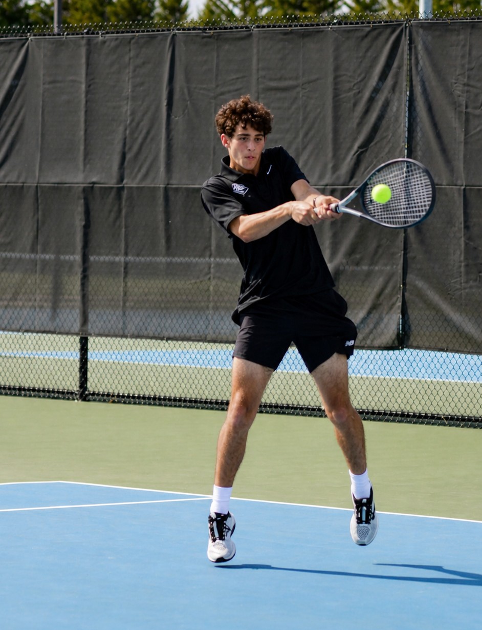 Galesburg tennis, baseball earn wins; soccer, softball fall: sports roundup